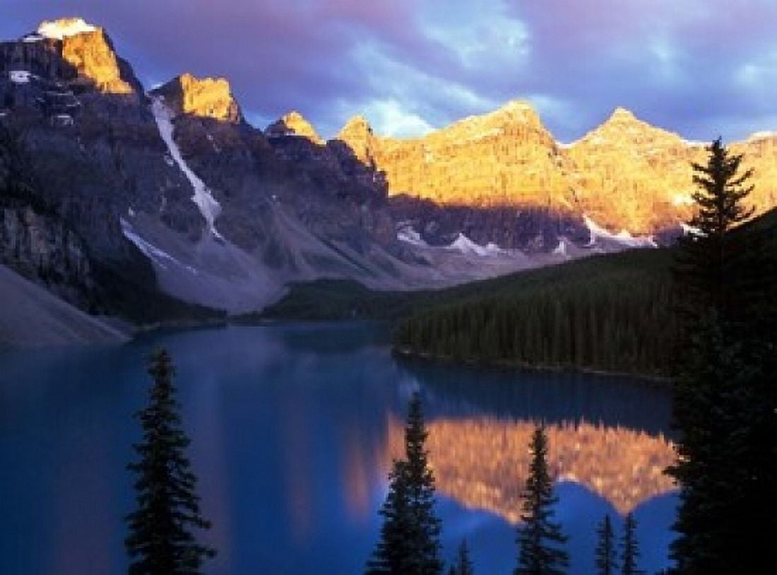 Lake Moraine at First Light Banff National Park Alberta Canada Canvas Art - Rob Tilley DanitaDelimont (24 x 18)
