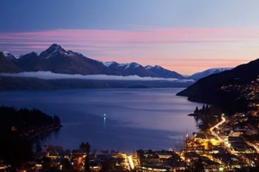 Lake Wakatipu Queenstown South Island New Zealand Canvas Art - David Wall DanitaDelimont (19 x 12)