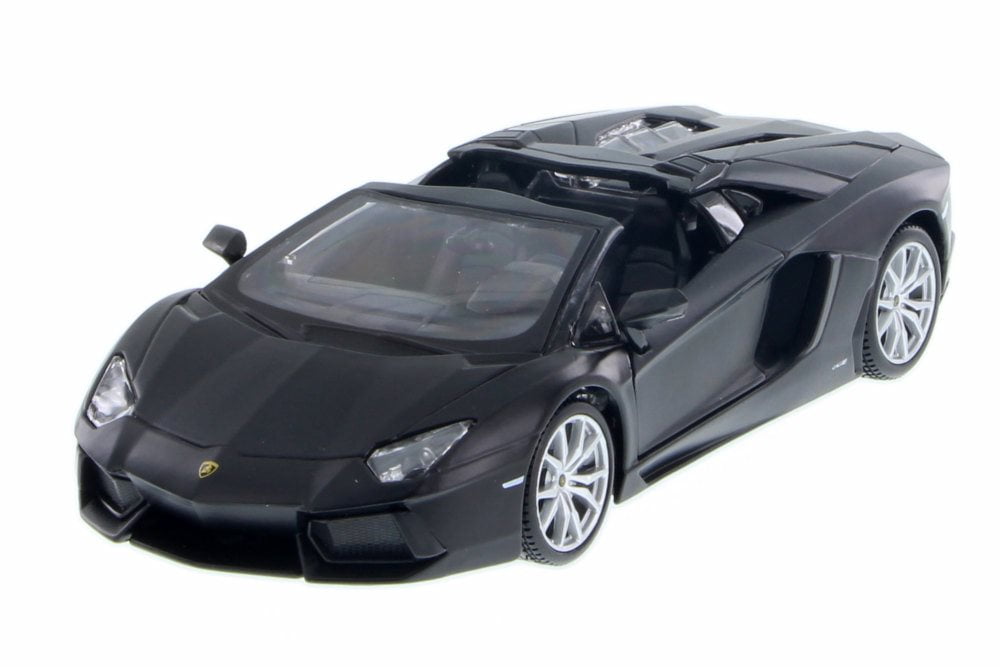 ミニカー Lamborghini Aventador LP 700-4 Amazon.com: Lamborghini Matt Black Aventador LP 700-4 1:38 5