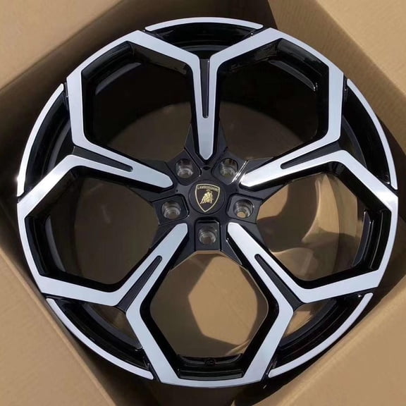 Lamborghini Urus Nath Forged Wheels