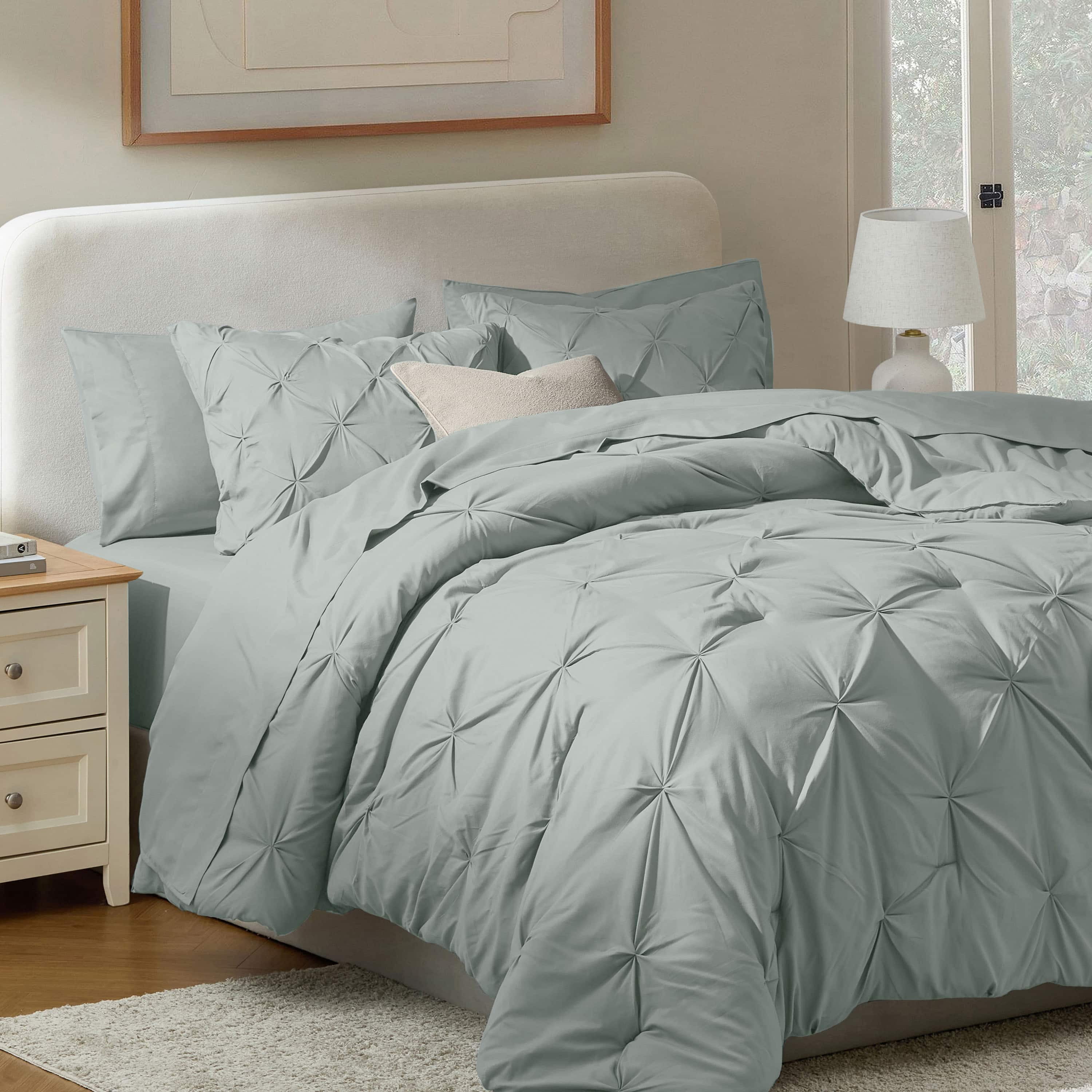 LammaLoe King Size comforter Sets, 7 Piece Bed In A Bag Pintuck Bedding Sets, Sage Green