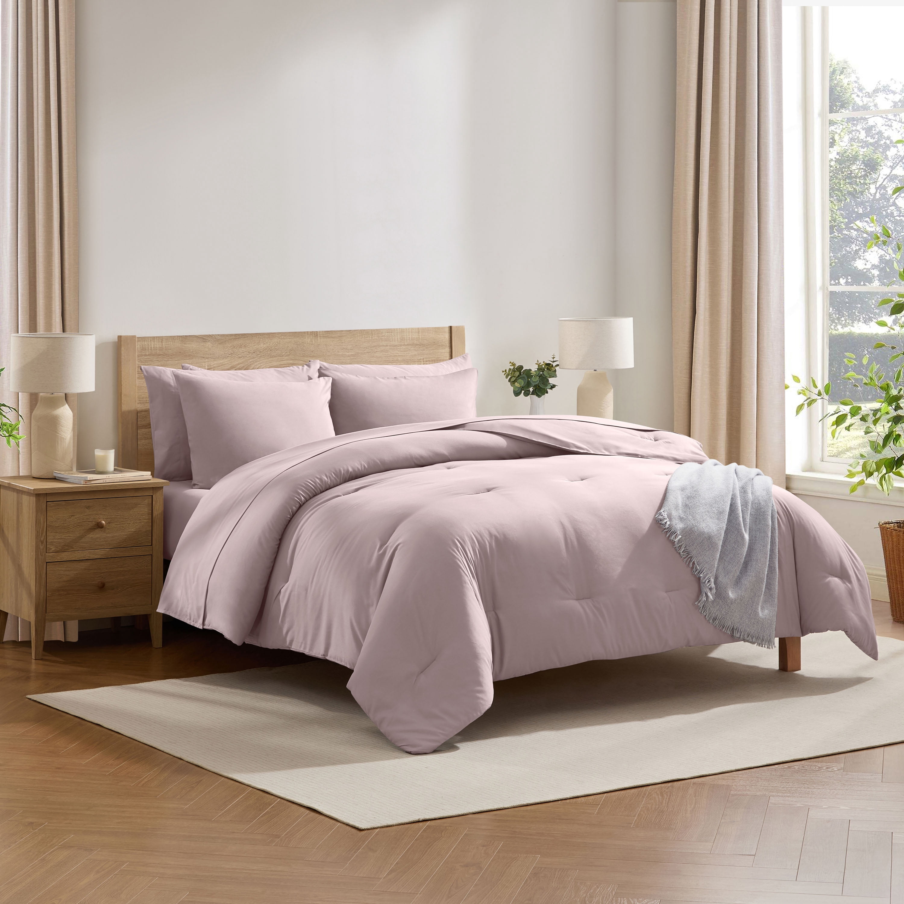 LammaLoe King SizeComforter Set, 7 Piece Bed in a Bag, Ultra Soft Bedding Comforter Set with Sheets, All Season Bed Set, Light Pink