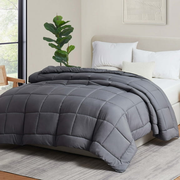 LammaLoe Queen Comforter, Quilted Down Alternative Comforter, All Season Duvet Insert with Corner Tabs, Gray