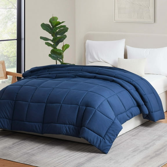 LammaLoe Queen Comforter, Quilted Down Alternative Comforter, All Season Duvet Insert with Corner Tabs, Navy