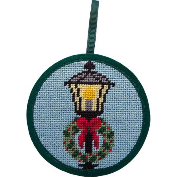 Lamp Post and Wreath