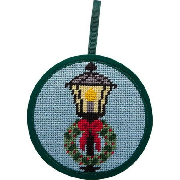 Lamp Post and Wreath