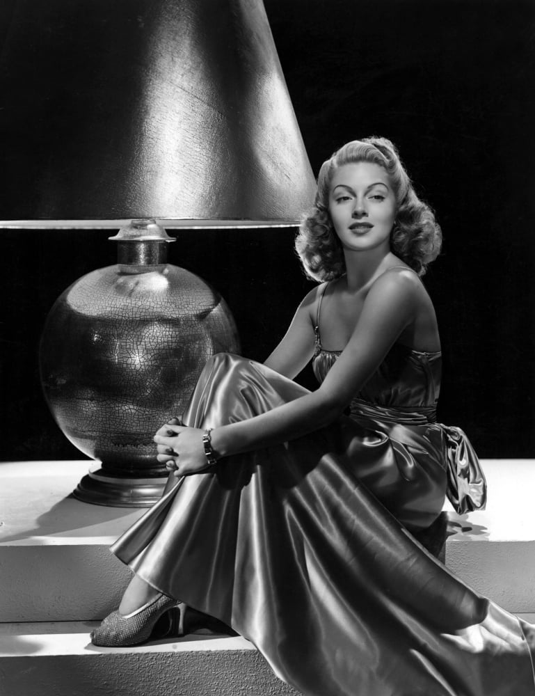 Lana Turner Canvas Art - (16 x 20)