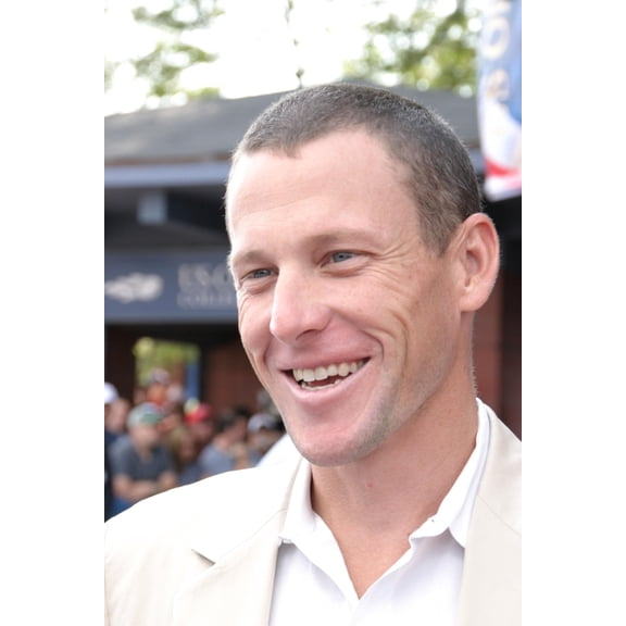 Lance Armstrong In Attendance For U.S. Open Tennis Championship Finals, Arthur Ashe Stadium, Flushing, Ny, September 11, 2005. Photo By Rob RichEverett Collection Celebrity (8 x 10)