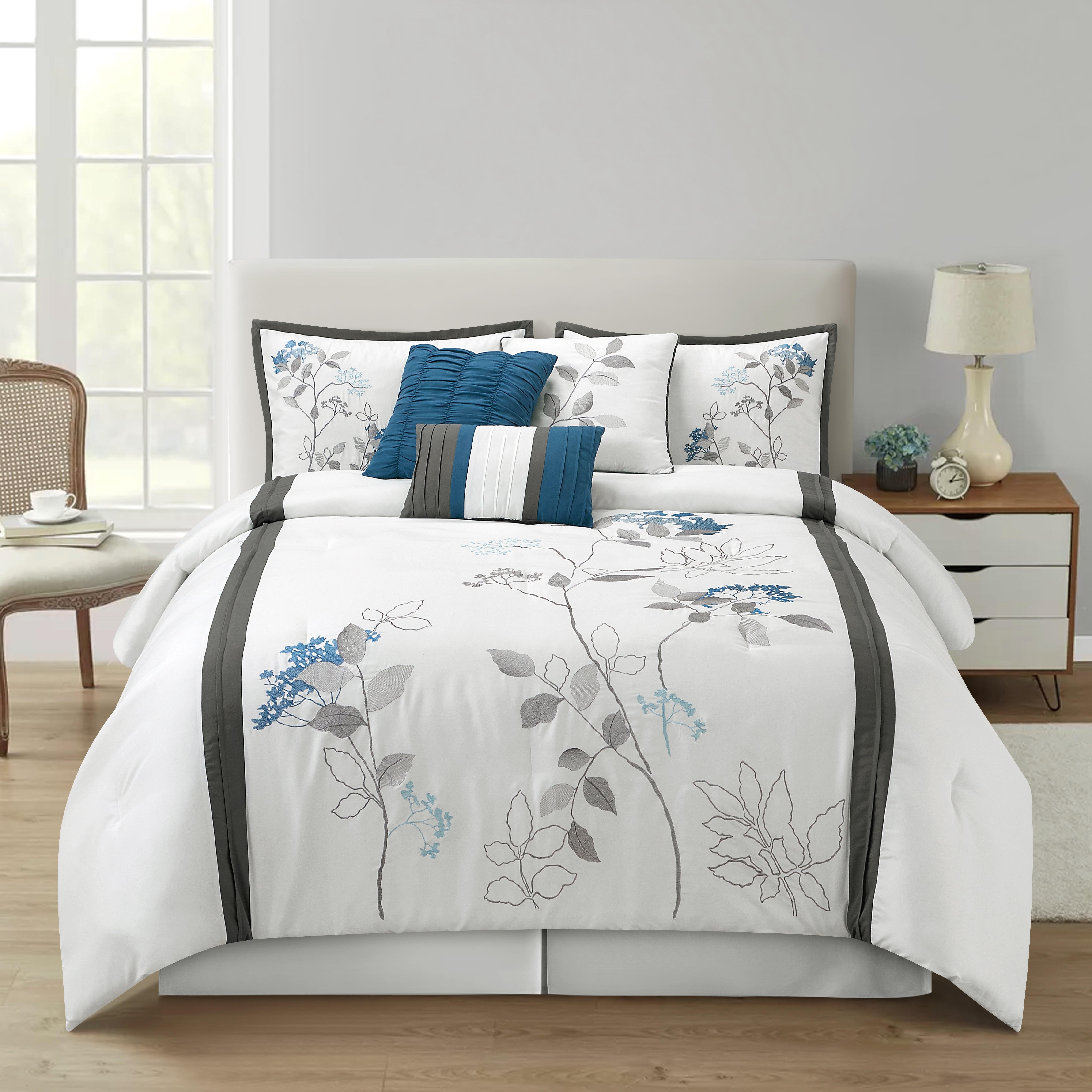 California King White Floral Microfiber Comforter Set