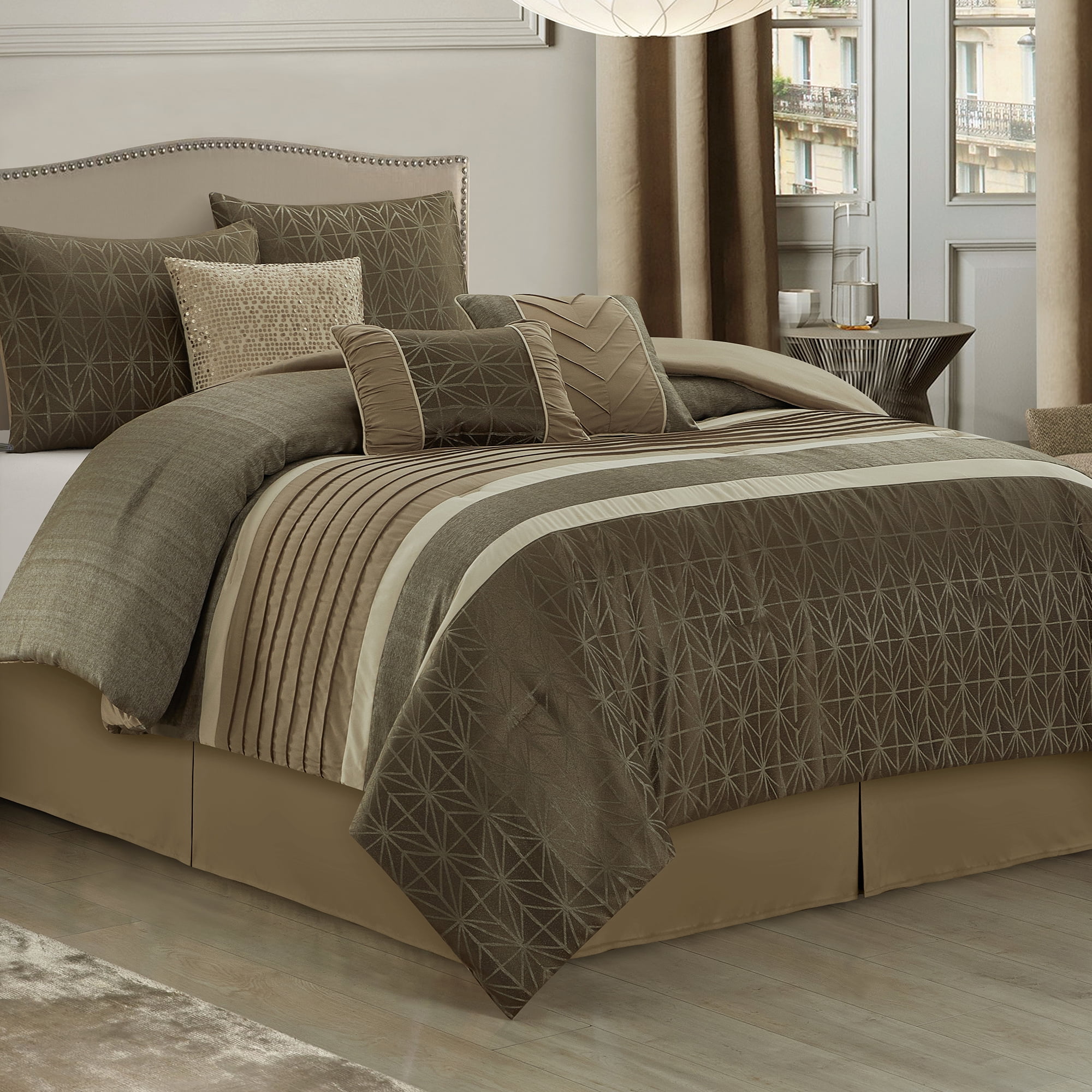 Lanco Taupe Comforter Set King Size , Geometric Bedding Set , Jacquard with Matching Solid Piecework