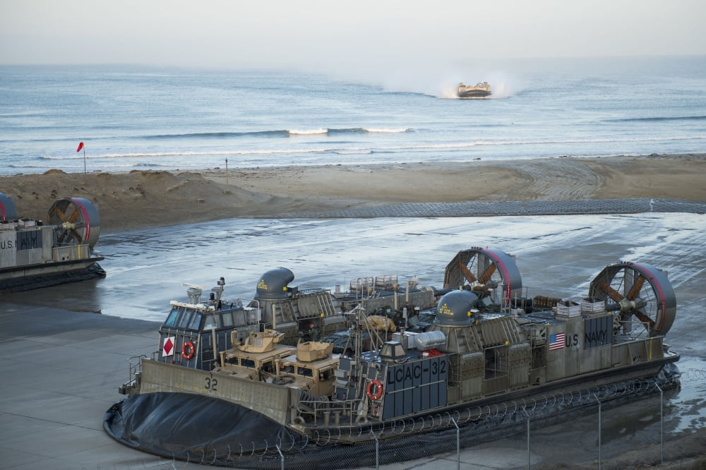 Landing Craft Air Cushions return to their homeport Canvas Art - Stocktrek Images (34 x 23)