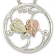 Landstroms MRLPE1006 0.76 in. x 0.76 in. SS & Black Hills Gold Cirlce Pendant, 18 in. Chain 12K Green & Rose Gold Leaves