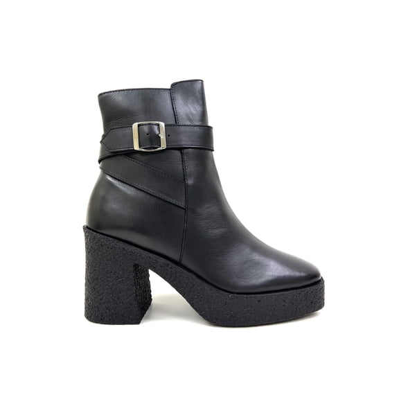 Lara Black Platform High Heels