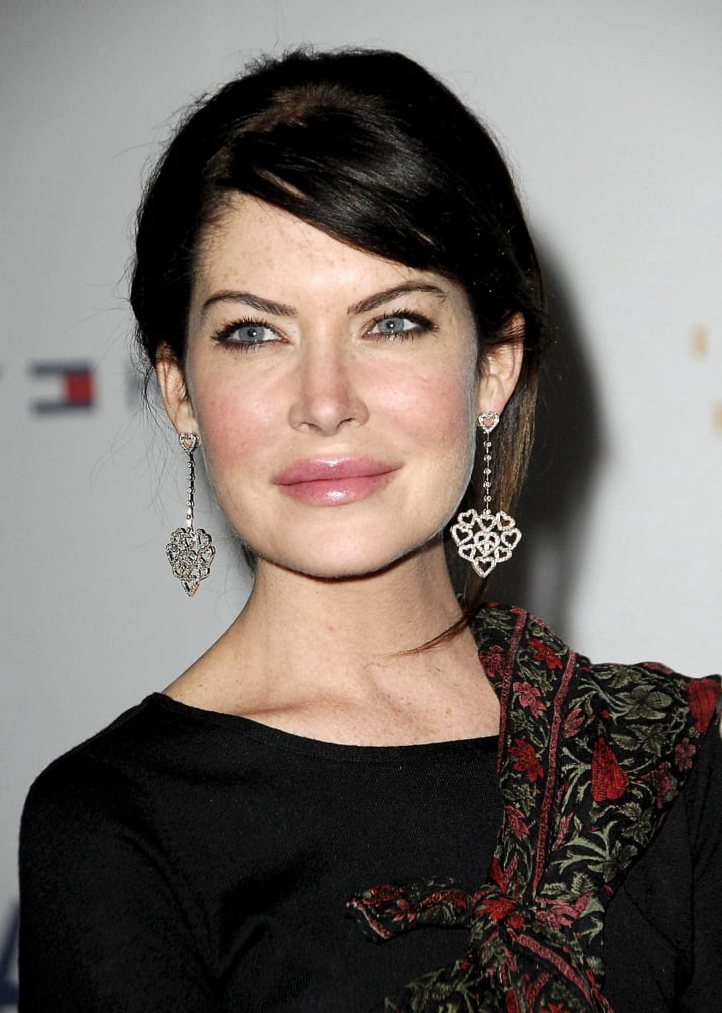 Lara Flynn Boyle At Arrivals For 14Th Annual Race To Erase Ms Benefit For The Nancy Davis Foundation For Multiple Sclerosis Canvas Art - (16 x 20)