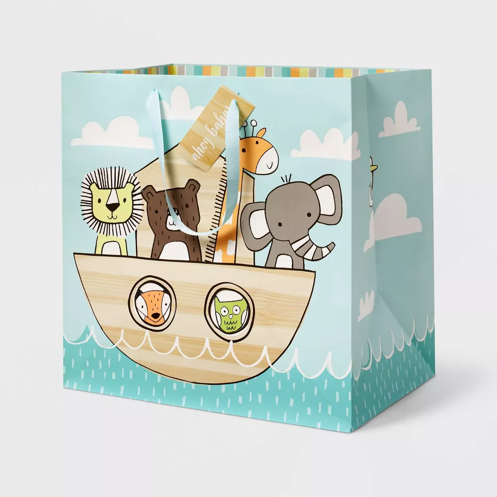 Large Animals in Ark Baby Shower Gift Bag Multicolor Paper, 15x15x10, Gender Neutral, Baby Boy & Baptism