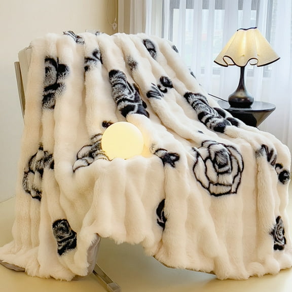 Large Blanket - 59.05"x78.74" Velvet Plushes Throw Blanket, Heavy Weight Covers, Ideal for Bed, Guest Room & Family Room