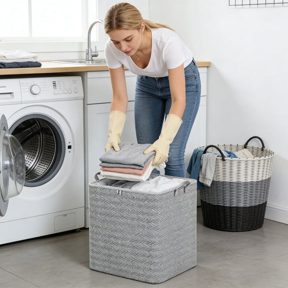 Large Capacity Grey Arrows Pattern Storage Bag, Non-Woven Quilt and Clothing Organizer for Home Closet and Bedroom B