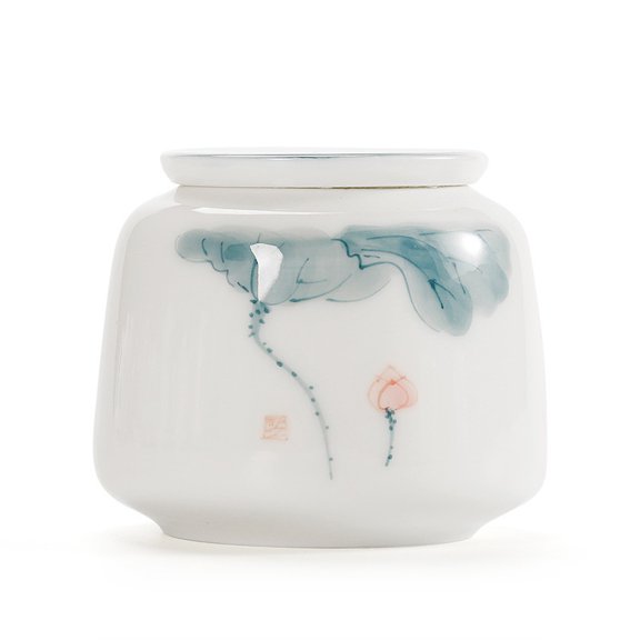 Large Capacity Hand-Painted Lotus Ceramic Tea Can  Airtight Sealed Tea Storage Container with Double Silicone Ring, Moisture-Proof Decorative Tea Caddy for Loose Leaf Tea, Kung Fu Tea Set Accessories