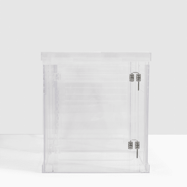 Large Clear View Pet Crate with Silver Latch, no cushion