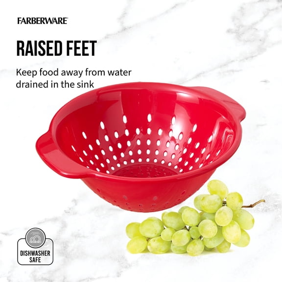 Large Colander 5 Quart, Plastic Kitchen Strainer with Soft Grip Handle, Easy Draining Bowl for Pasta Vegetables, 1PC, Red