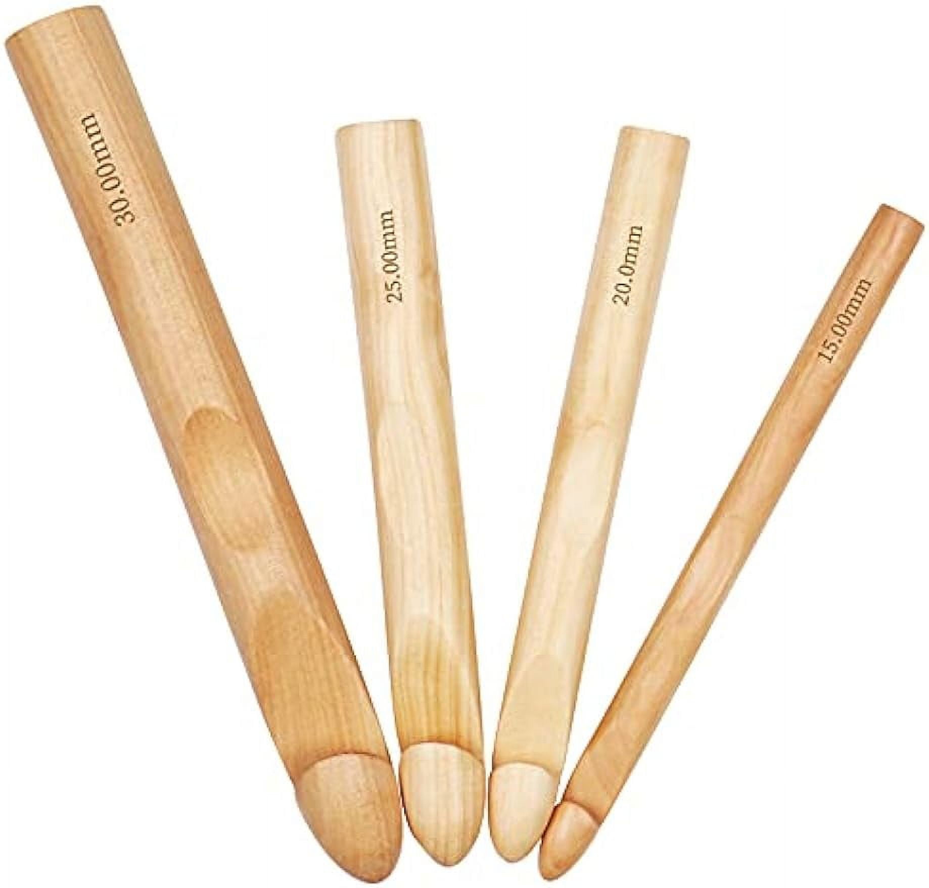 Large Crochet Hooks 15mm 20mm 25mm 30mm Wooden Crochet Hook Set for Chunky Yarn, Sturdy Big Bamboo Crochet Needles for Crocheting Huge Crochet Hooks for Thick Blanket & Large Project