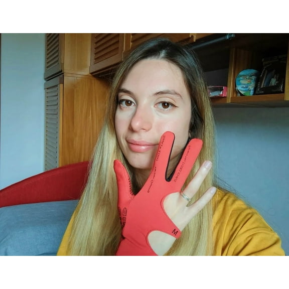 Large Fiery Sleekz gaming gloves