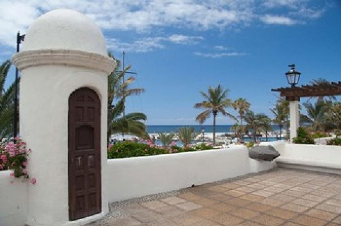 Largo Martianez saltwater pools from Paseo de San Telmo Tenerife Canary Islands Spain Canvas Art - Cindy Miller Hopkins DanitaDelimont (17 x 11)