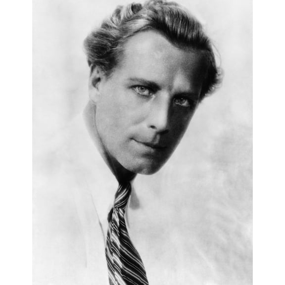 Lars Hanson Ca. Late 1920S Photo Print (8 x 10)