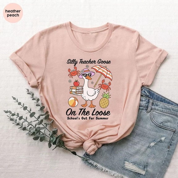 Last Day of School Teacher Shirts,Schools Out for Summer Goose Teacher Shirt,Teacher Goose On The Loose,Summer Teacher Tee Tshirt All Size S-5XL