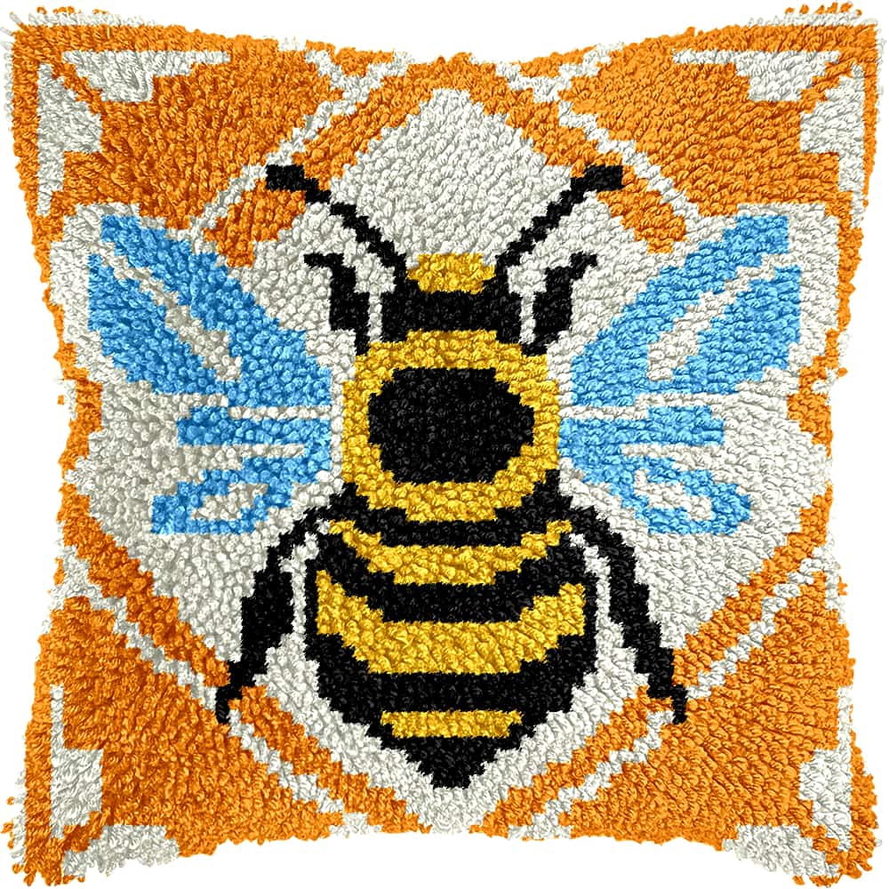 Latch Hook Kits For Adults Beginners Bee 17X17 In Diy Crochet Pillow Kit Pre-Printed Pillowcase Hook And Latch Rug Kits Needlework Cushion Cover For Home Sofa