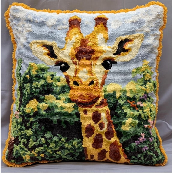 Latch Hook Pillow Kit -Cute Giraffe Embroidery Art Craft Kit - All Ages - Unisex - 43X43Cm - Modern Style - Non-Foldable
