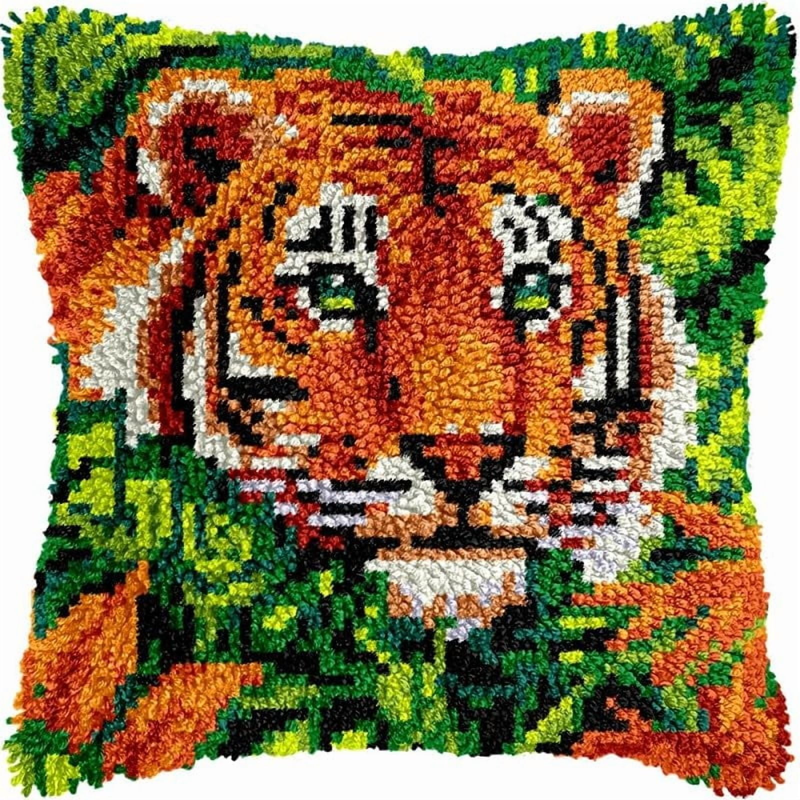 Latch Hook Pillow Kits Jungle Tiger DIY Pillowcase Crochet Hook Cushion Making Kits with Preprinted Pattern Canvas Instruction Yarns Pillow Cover Easy Starter Kits 43x43cm（J8)