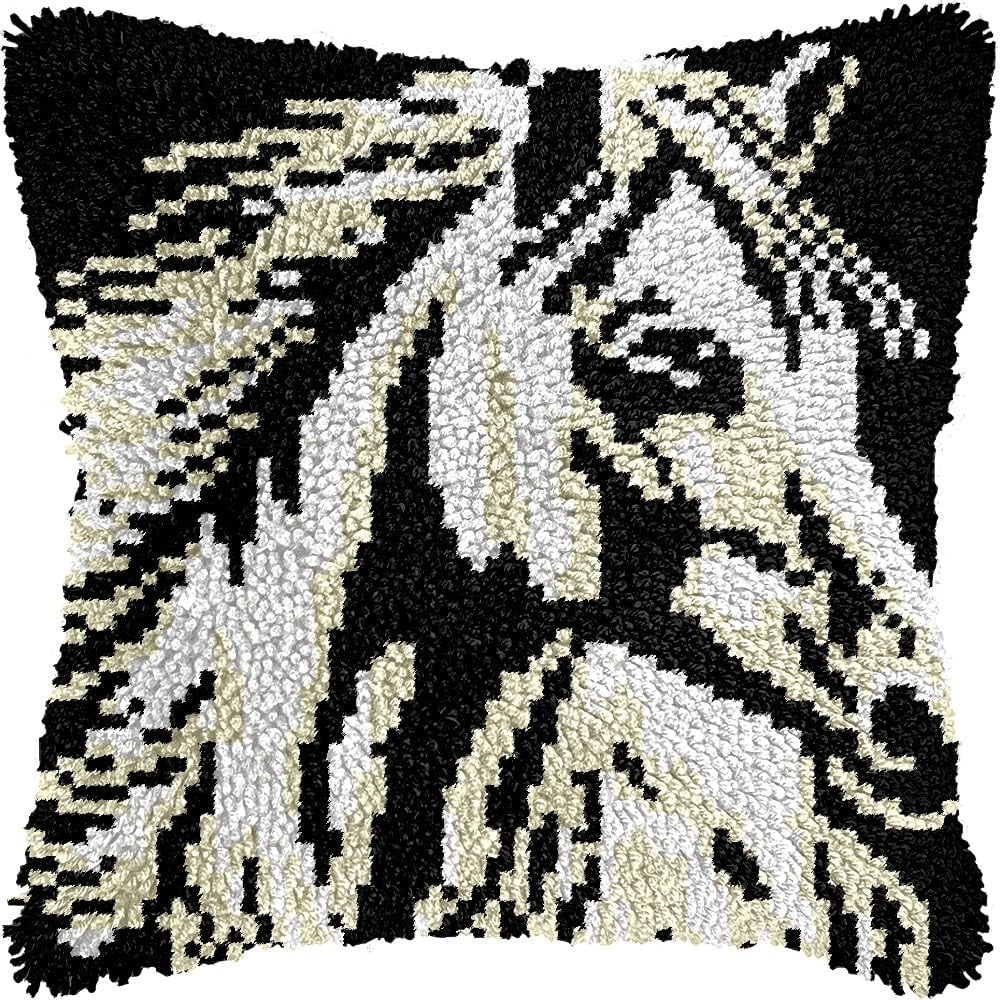 Latch Hook Pillow Kits Pillow Cover Pattern Horse Printed Canvas Knitted Hooking Pillowcase Cushion Crafts Embroidery Crochet Home Decor Kits 17x17 inch(c107)