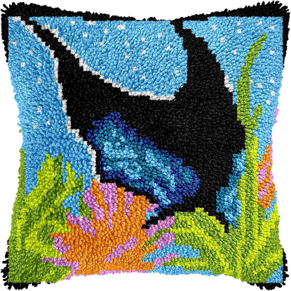 Latch Hook Pillow Kits Pillow Cover Pattern Manta Ray Printed Canvas Cross Stich Hooking Pillowcase Cushion Crafts Embroidery Crochet Home Decor Kits 17x17 inch(B36)