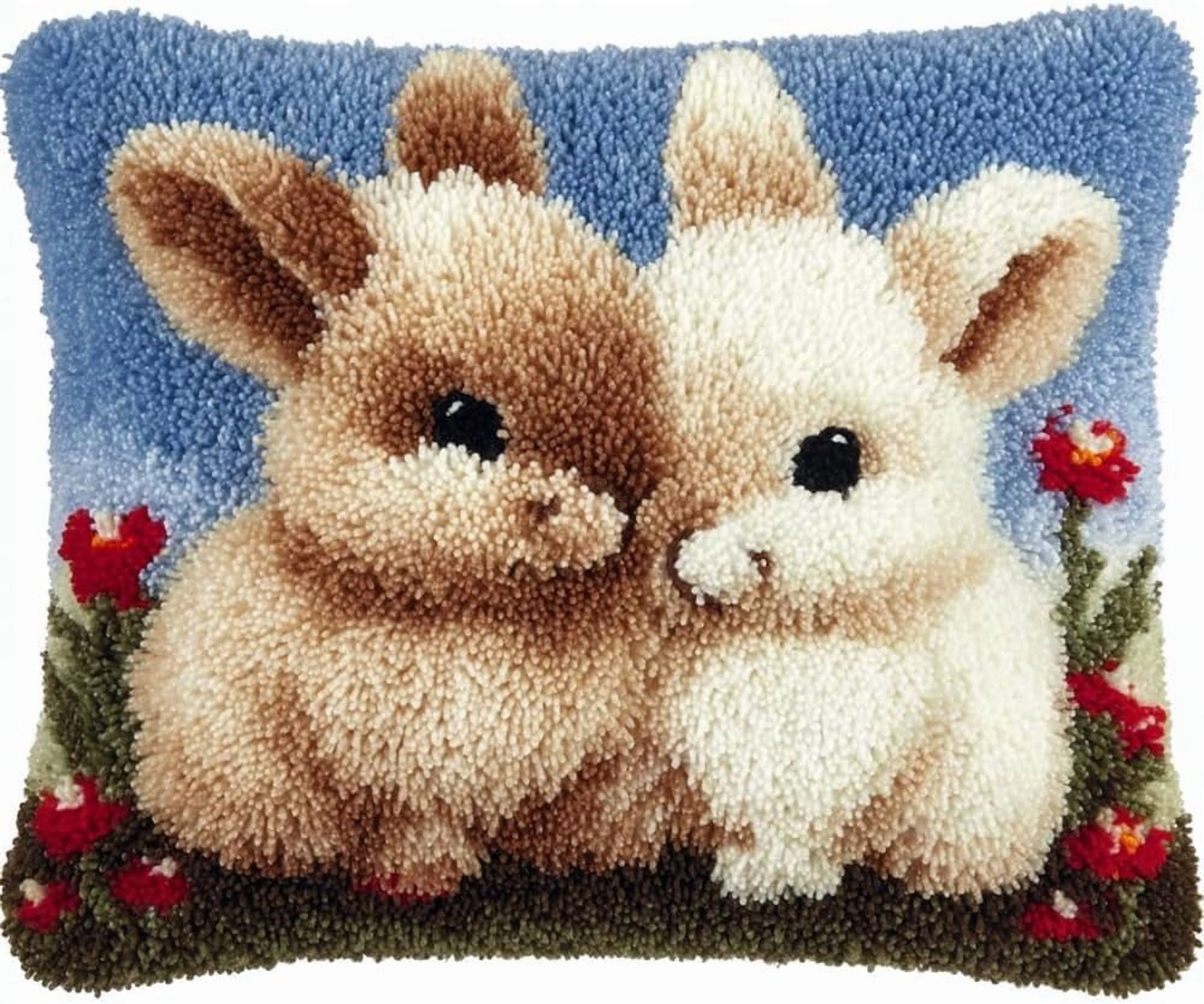 Latch Hook Pillowcase Embroidery Kit,Two Rabbits, 17X17 Inch Pre-Printed Latch Hook Rug Cushion Cover Kits For Adults And Beginners Cross-Stitch Embroidery Cushion Kit For Home Sofa Decorati