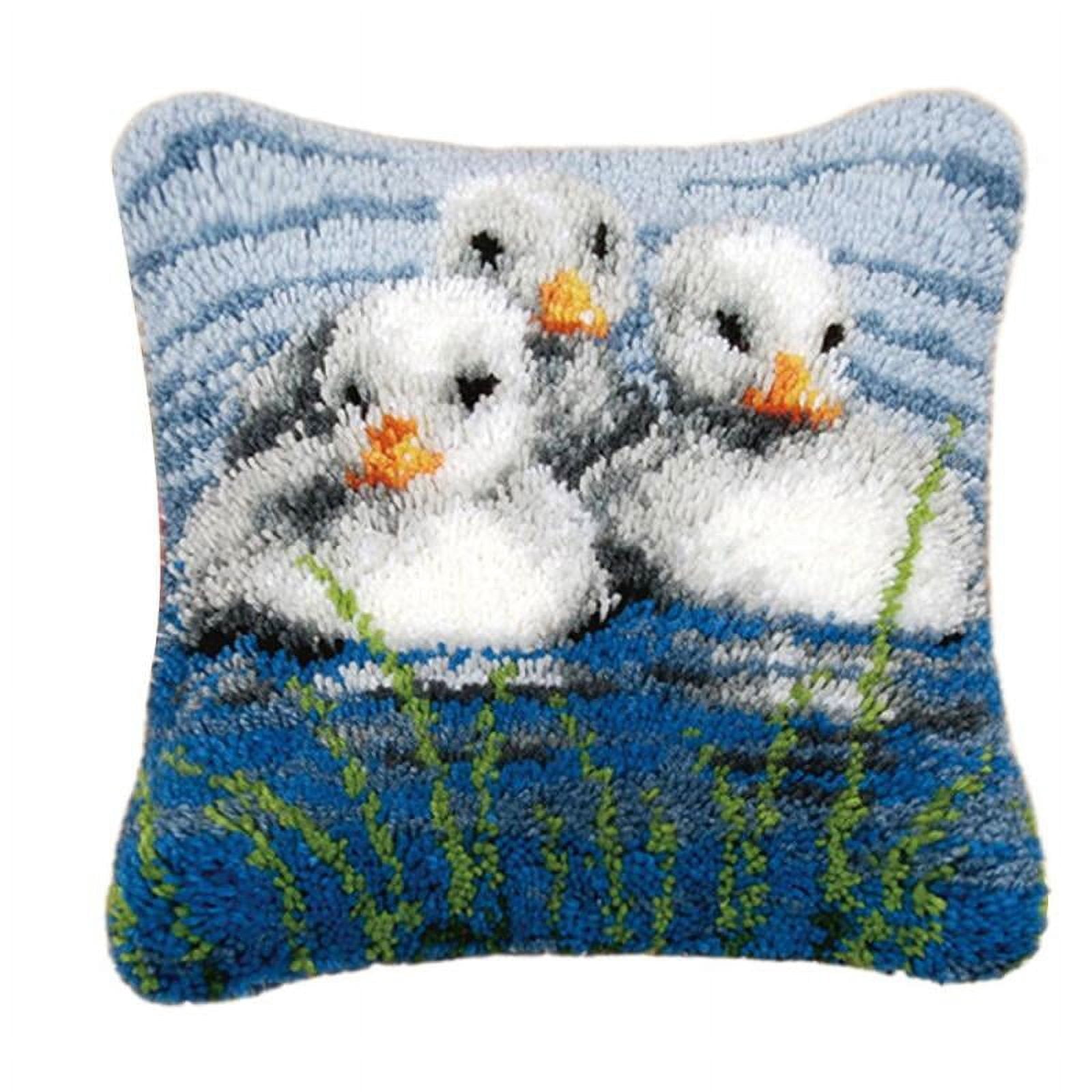 Latch Hook Rug Kits for Adults pillow,Duck latch hook pillow kits,Creative Craft Home Decor Ideal for Learning Pillow Making 43 × 43cm / 16.9 * 16.9 inches