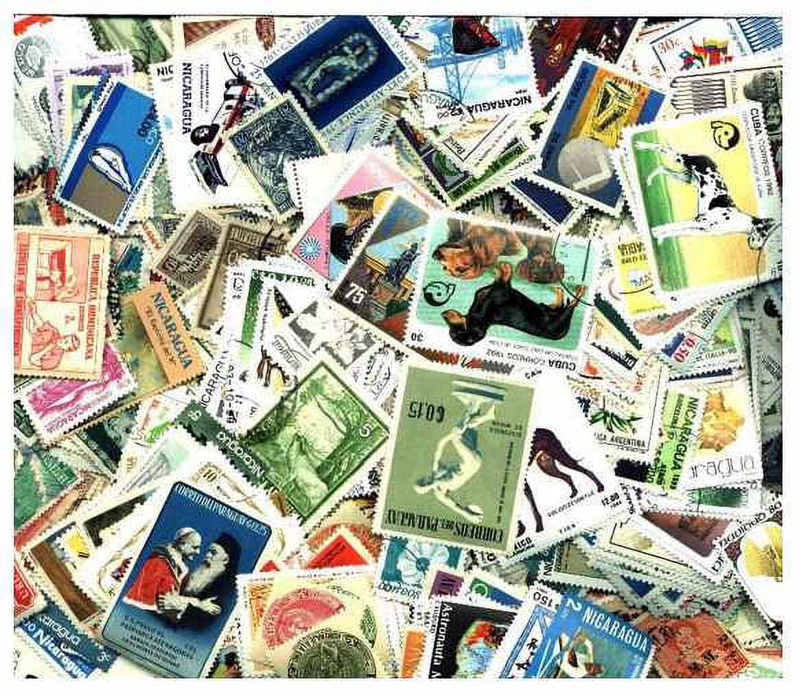 America 200 Different Stamps Collection – Assorted Vintage & Commemorative Stamps For Collectors