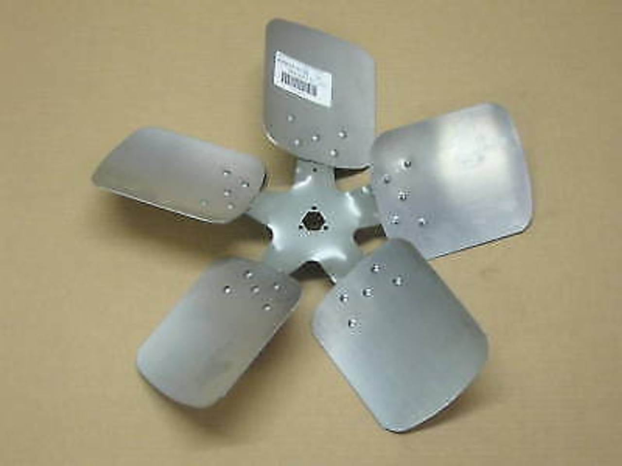 Lau 22335CW Lau 60561501 22" Fan Blade CW Rotation 33 Degree Pitch 5