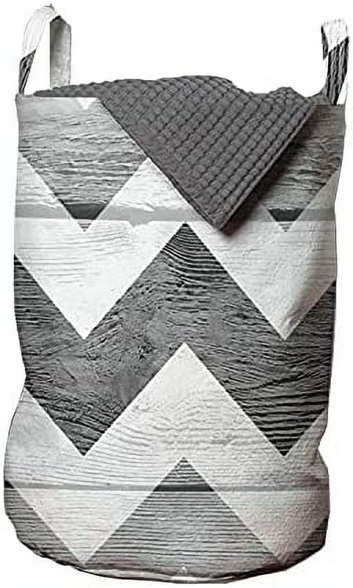 Laundry Bag, Zig Zag Lines Pattern On Wooden Looking Background Rustic