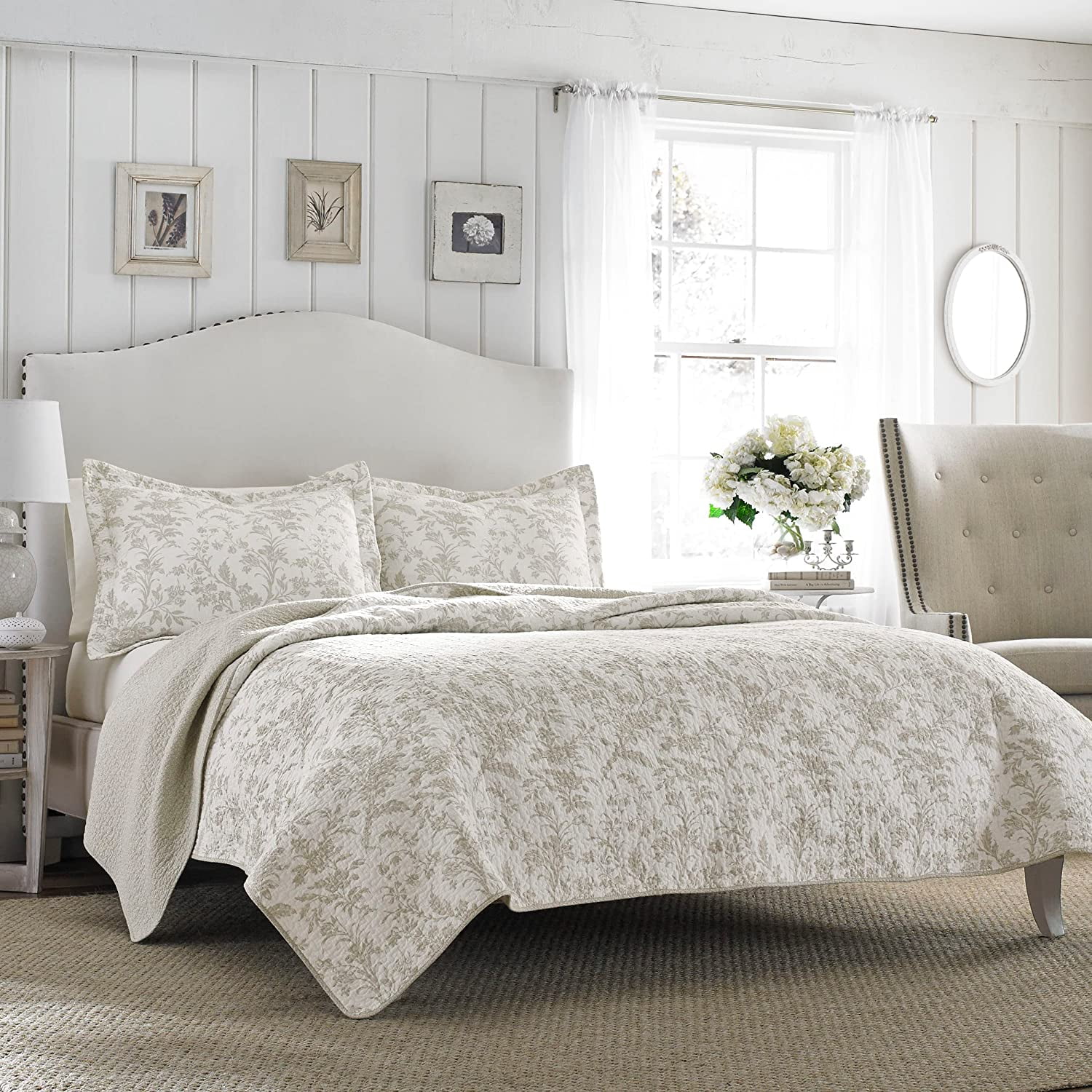 Beige Reversible Cotton King Quilt Set with Shams