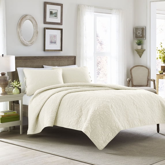 Laura Ashley Felicity Ivory Cotton 3-piece Quilt Set