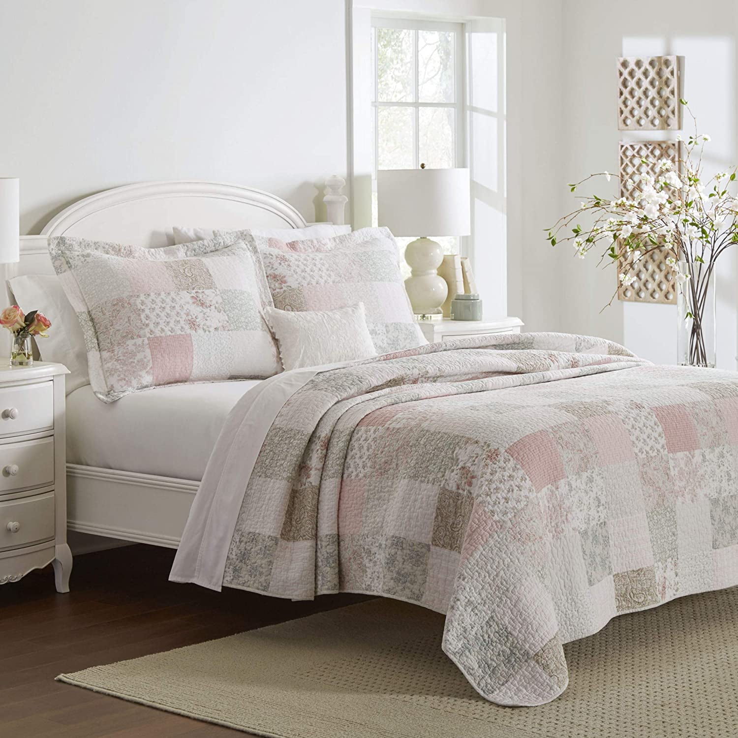 Celina Full Cotton Reversible Pink Patchwork Quilt Set