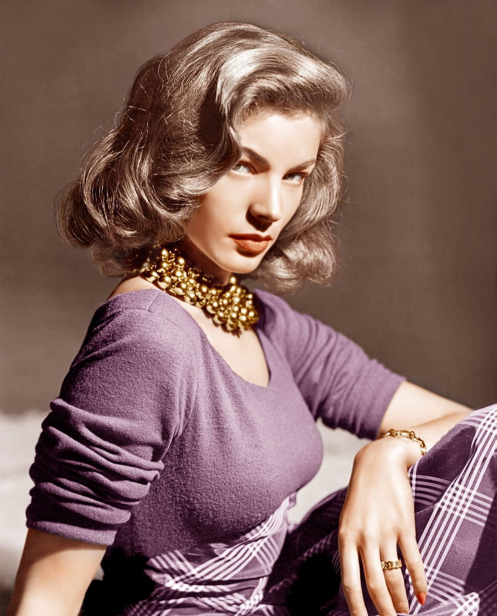 Lauren Bacall Canvas Art - (16 x 20)