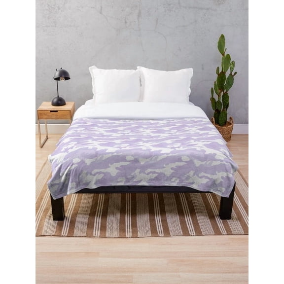 Lavender White Camo Sherpa Throw Blanket, Polyester Fleece 2-Layer Blanket, Soft Camouflage Bed or Couch Blanket
