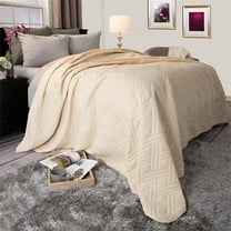Lavish Home 66-40-T-I 65 x 86 in. Solid Color Bed Quilt, Ivory - Twin Size