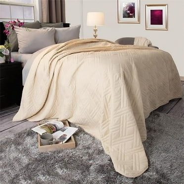 Lavish Home 66-40-T-I 65 x 86 in. Solid Color Bed Quilt, Ivory - Twin Size