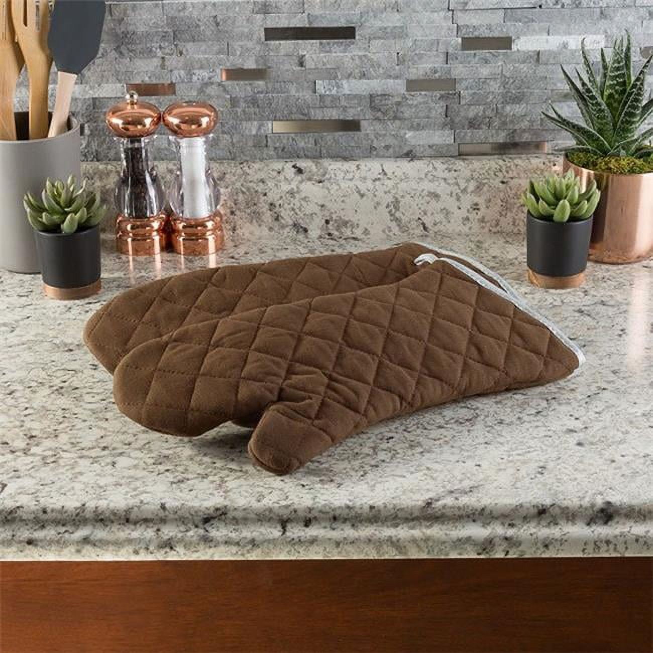 Extra Long Brown Cotton Quilted Oven Mitts Set
