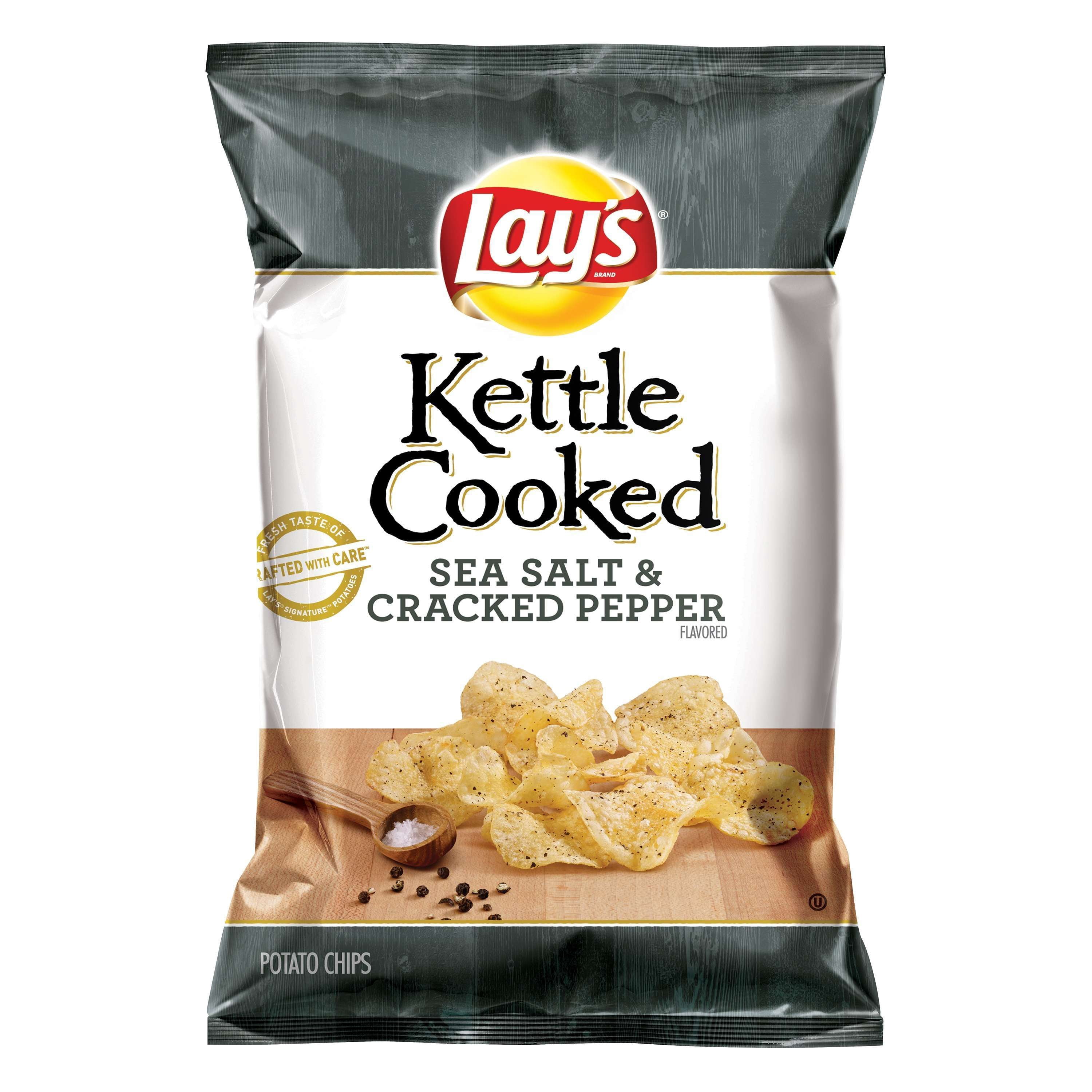 Lay's Kettle Cooked Potato Chips, Sea Salt & Cracked Pepper, 2.75 oz Bag