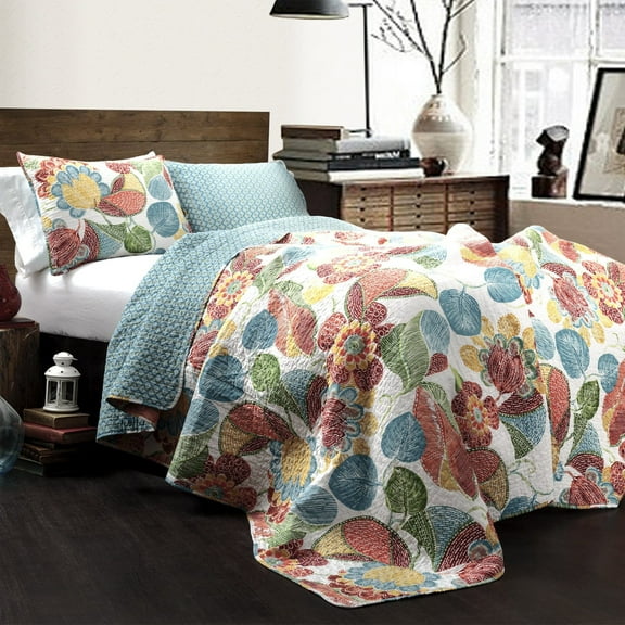 Layla Quilt Set by Lush Decor