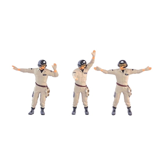 Lazsy 3 Pieces 1/64 Scale Diorama Figures Miniature Scene Handpainted Character Pilots